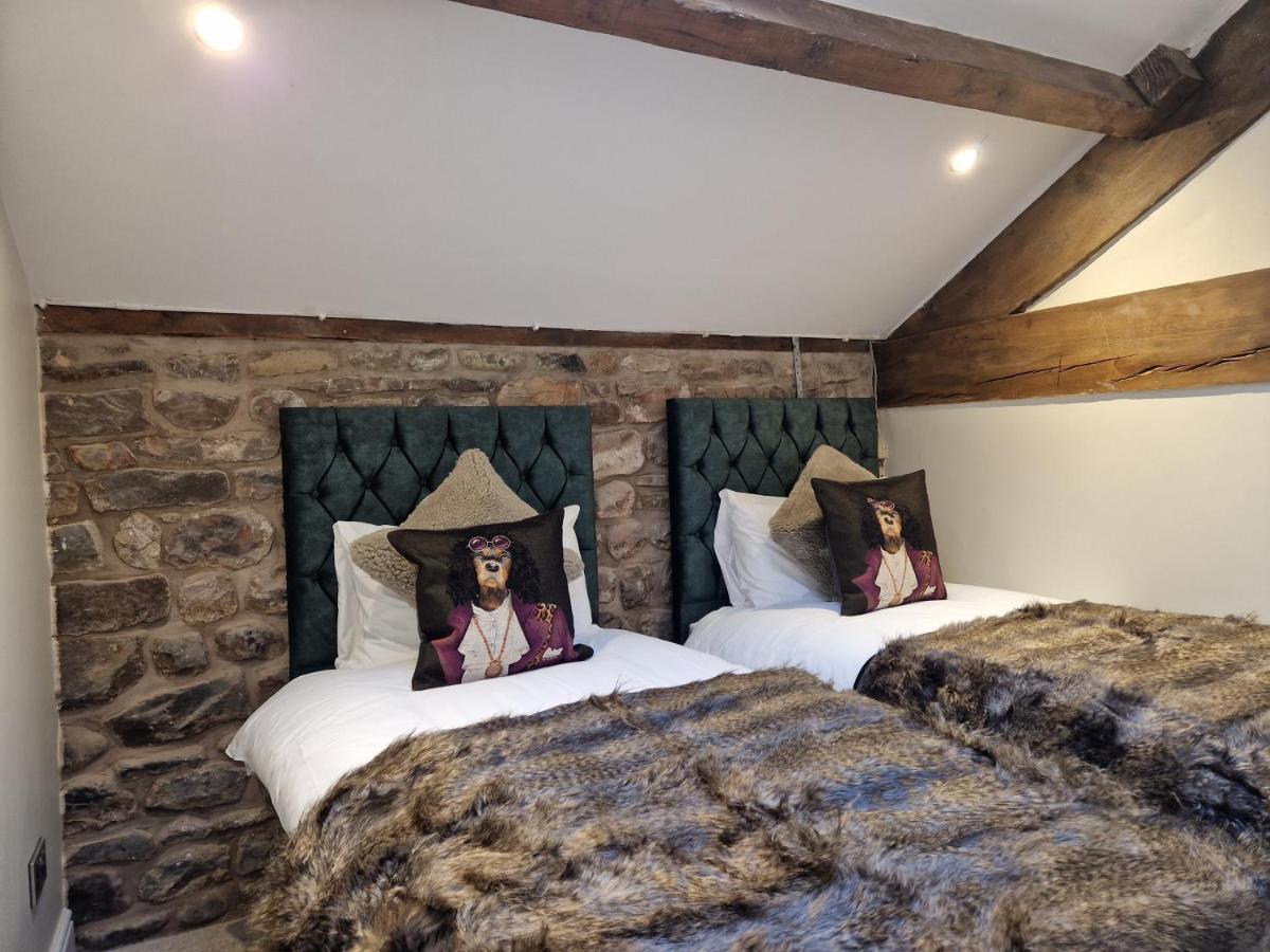 فيلا The Hamilton Luxury Holiday Let'S- The Coach House With Hot Tub Scorton  المظهر الخارجي الصورة